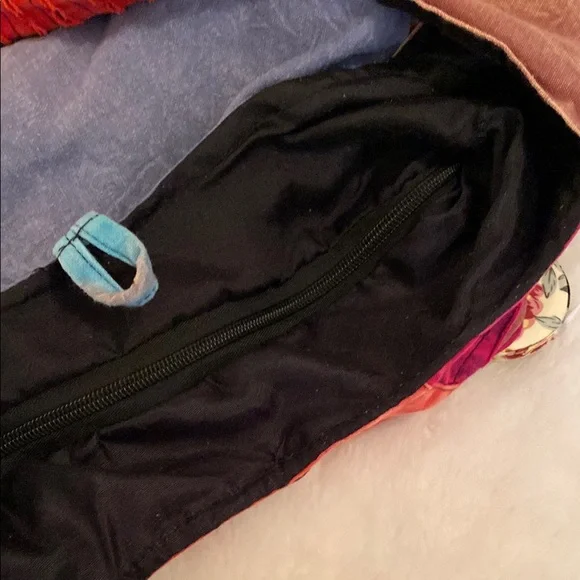 Rising International Red and Pink Patchwork Shoulder Bag - Picture 13 of 16